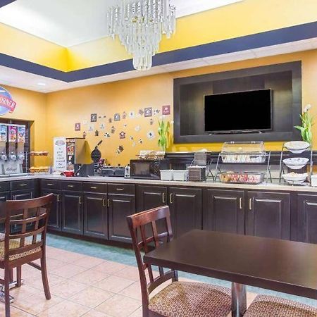 Econo Lodge Jesup Exterior photo